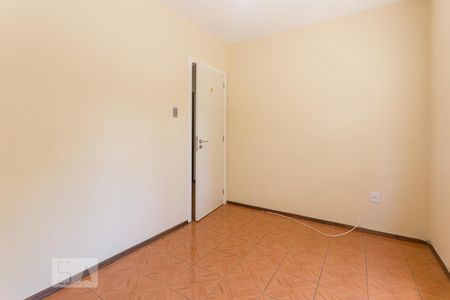 Quarto de apartamento para alugar com 1 quarto, 35m² em Passo da Areia, Porto Alegre