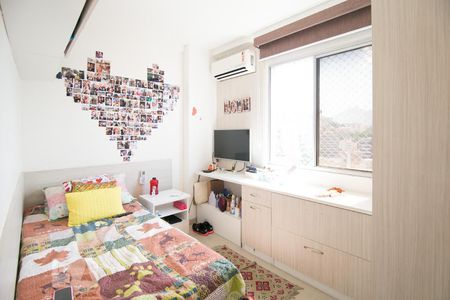 Quarto 1 de apartamento à venda com 3 quartos, 140m² em Rio Comprido, Rio de Janeiro