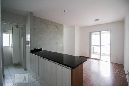 Sala de apartamento à venda com 3 quartos, 64m² em Bela Aliança, São Paulo