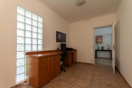 Escritório de casa de condomínio para alugar com 4 quartos, 497m² em Jardim Morumbi, São Paulo