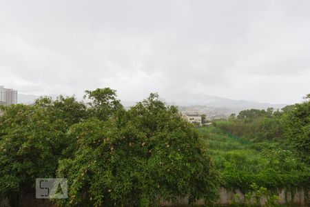 Vista Sala de apartamento à venda com 2 quartos, 50m² em Taquara, Rio de Janeiro