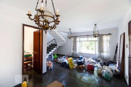 Sala de casa à venda com 3 quartos, 200m² em Parque Jabaquara, São Paulo