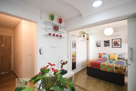 Quarto de apartamento para alugar com 2 quartos, 65m² em Real Parque, São Paulo