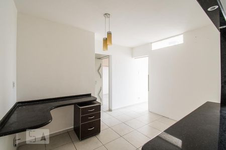 Sala de apartamento para alugar com 2 quartos, 60m² em Liberdade, São Paulo