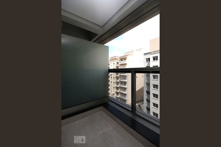 Varanda de kitnet/studio para alugar com 1 quarto, 28m² em República, São Paulo