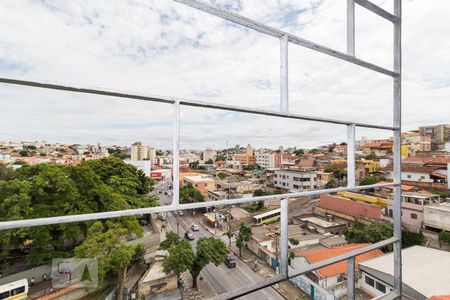 Vista de apartamento à venda com 2 quartos, 77m² em Santa Efigênia, Belo Horizonte