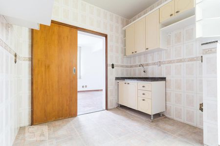 Cozinha de apartamento à venda com 2 quartos, 77m² em Santa Efigênia, Belo Horizonte