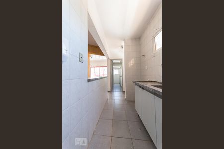 Cozinha de apartamento para alugar com 1 quarto, 42m² em Centro, Campinas