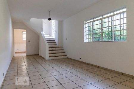 Sala de casa para alugar com 4 quartos, 160m² em Brooklin Novo, São Paulo