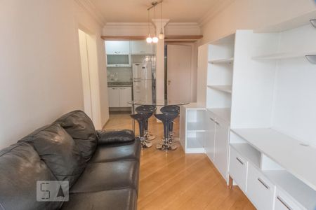 Sala de apartamento para alugar com 1 quarto, 52m² em Indianópolis, São Paulo