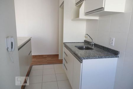 Cozinha de apartamento à venda com 2 quartos, 49m² em Vila Nambi, Jundiaí