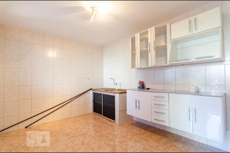 Cozinha de casa para alugar com 2 quartos, 60m² em Novo Taquaral, Campinas