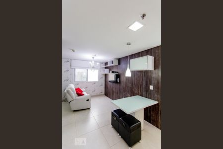 Sala de apartamento para alugar com 1 quarto, 39m² em Jardim Goiás, Goiânia