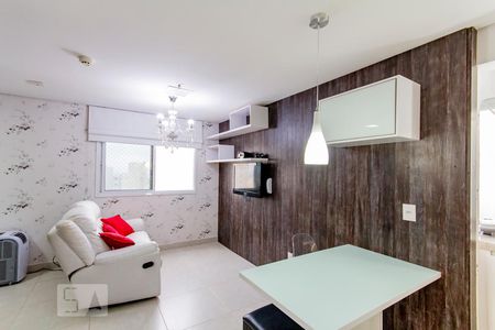 Apartamento para alugar com 39m², 1 quarto e 2 vagasSala