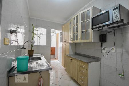 Cozinha de apartamento à venda com 3 quartos, 64m² em Vila Constança, São Paulo