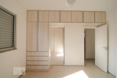 Suíte de apartamento para alugar com 2 quartos, 185m² em Vila Paris, Belo Horizonte