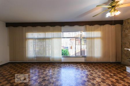 sala de casa para alugar com 4 quartos, 360m² em Vila Morse, São Paulo