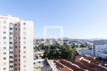 Vista da Sala de apartamento para alugar com 2 quartos, 70m² em Planalto, Belo Horizonte