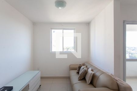 Sala de apartamento para alugar com 2 quartos, 70m² em Planalto, Belo Horizonte