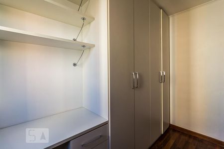 Quarto 1 de apartamento para alugar com 2 quartos, 64m² em Perdizes, São Paulo