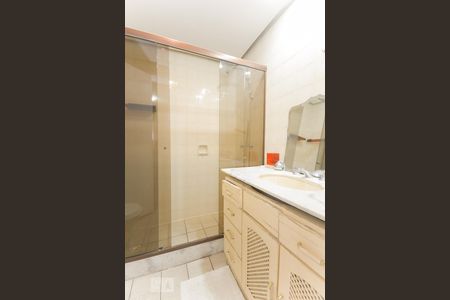 Banheiro de apartamento à venda com 3 quartos, 110m² em Tijuca, Rio de Janeiro