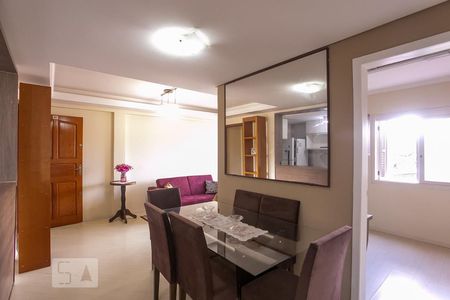 Sala de apartamento para alugar com 2 quartos, 67m² em Cidade Baixa, Porto Alegre