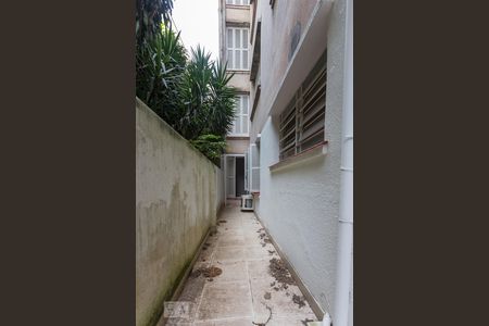 Área de serviço externa de apartamento para alugar com 2 quartos, 75m² em Petrópolis, Porto Alegre