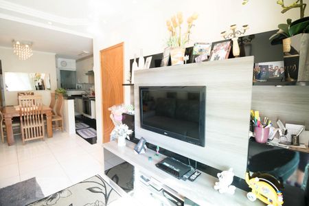 Sala de apartamento à venda com 2 quartos, 115m² em Vila Alzira, Santo André