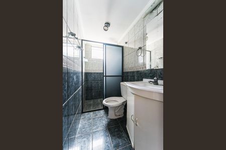 Banheiro de apartamento à venda com 2 quartos, 51m² em Ferrazópolis, São Bernardo do Campo