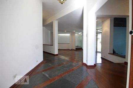 Sala de casa para alugar com 5 quartos, 647m² em Morumbi, São Paulo