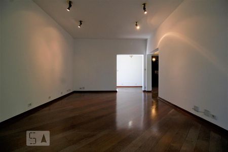 Sala de casa para alugar com 5 quartos, 647m² em Morumbi, São Paulo