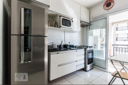 Cozinha de apartamento à venda com 1 quarto, 50m² em Alphaville Residencial Um, Barueri