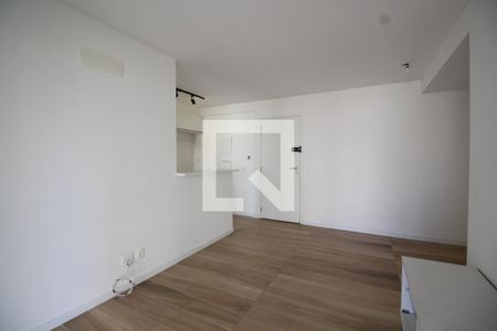 Sala de apartamento para alugar com 2 quartos, 76m² em Jacarepaguá, Rio de Janeiro