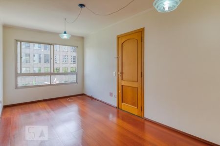 Sala de apartamento para alugar com 2 quartos, 75m² em Vila Olímpia, São Paulo