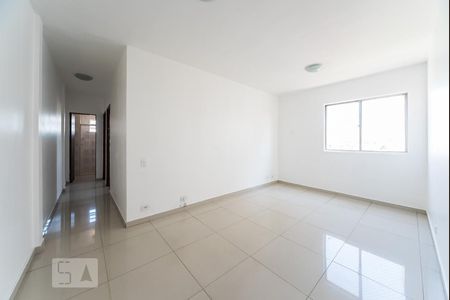 Sala de apartamento para alugar com 2 quartos, 70m² em Baeta Neves, São Bernardo do Campo