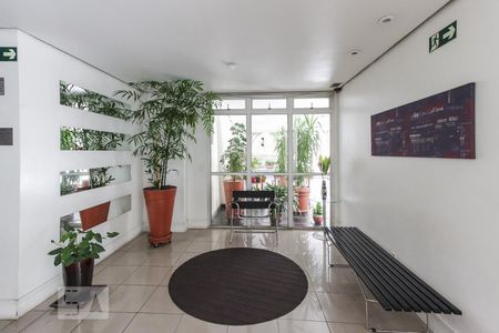 hall de apartamento para alugar com 2 quartos, 73m² em Vila Andrade, São Paulo