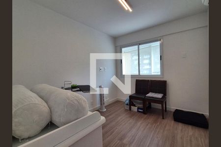 Quarto 1 de apartamento à venda com 2 quartos, 68m² em Barra da Tijuca, Rio de Janeiro