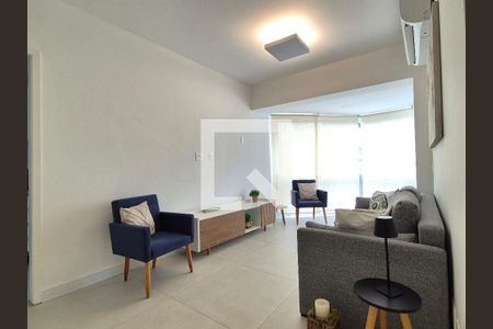 Sala de apartamento à venda com 2 quartos, 68m² em Barra da Tijuca, Rio de Janeiro