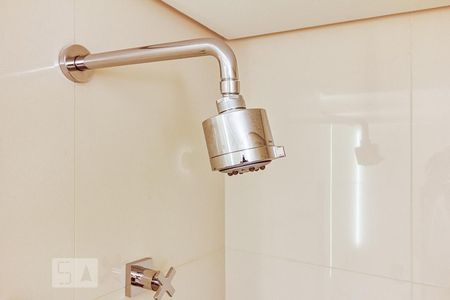 Studio para alugar com 46m², 1 quarto e 2 vagas Studio para alugar com 46m², 1 quarto e 2 vagasBanheiro