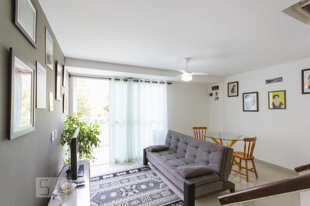 Sala (Primeiro Andar) de apartamento à venda com 2 quartos, 74m² em Freguesia (jacarepaguá), Rio de Janeiro