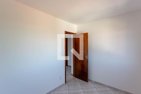 Quarto 1 de apartamento à venda com 2 quartos, 48m² em São João Batista (venda Nova), Belo Horizonte