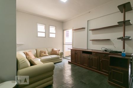 Sala de apartamento para alugar com 1 quarto, 52m² em Centro, Campinas