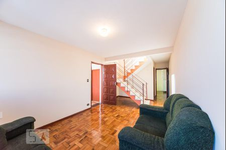 Sala de casa para alugar com 5 quartos, 166m² em Centro, São Bernardo do Campo