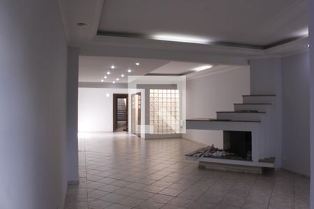 Casa à venda com 500m², 4 quartos e 2 vagasSala