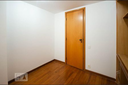 Apartamento à venda com 145m², 3 quartos e 3 vagas Apartamento à venda com 145m², 3 quartos e 3 vagasQuarto 2