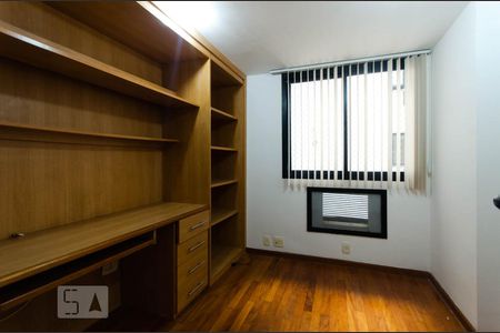 Apartamento à venda com 145m², 3 quartos e 3 vagas Apartamento à venda com 145m², 3 quartos e 3 vagasQuarto 2