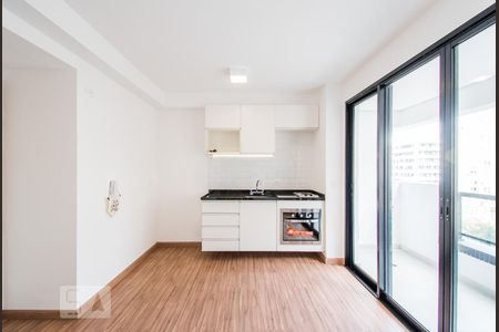 Sala / Cozinha de apartamento para alugar com 1 quarto, 34m² em Consolação, São Paulo