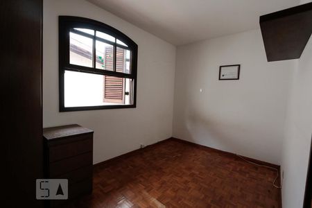 Quarto  de casa à venda com 4 quartos, 190m² em Butantã, São Paulo