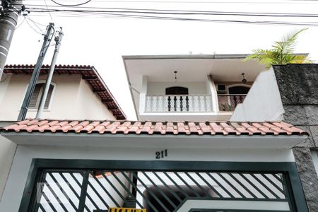 Fachada de casa à venda com 4 quartos, 190m² em Butantã, São Paulo