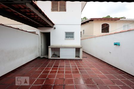 Quintal de casa à venda com 4 quartos, 190m² em Butantã, São Paulo